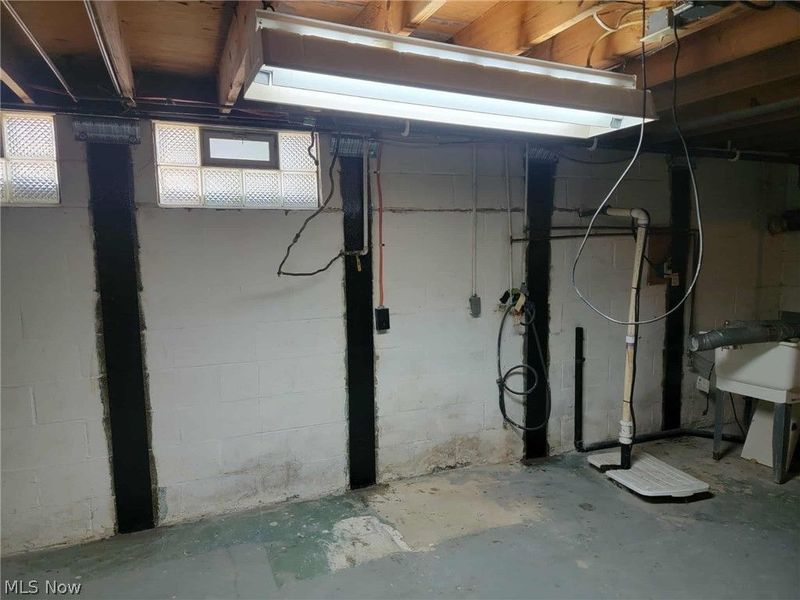 7160 Bretz Street NW, Massillon, OH 44646 Photo 31