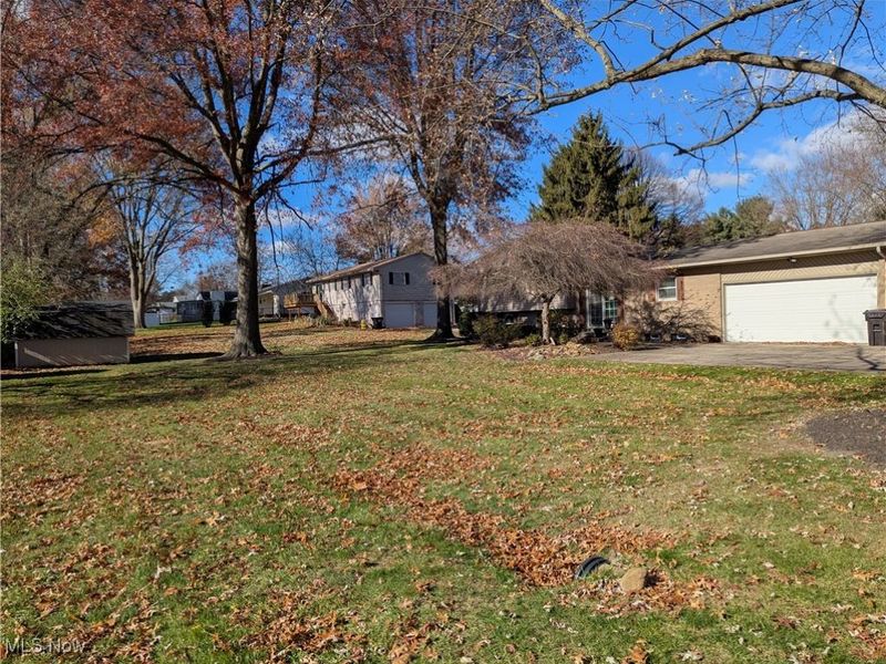 7160 Bretz Street NW, Massillon, OH 44646 Photo 4