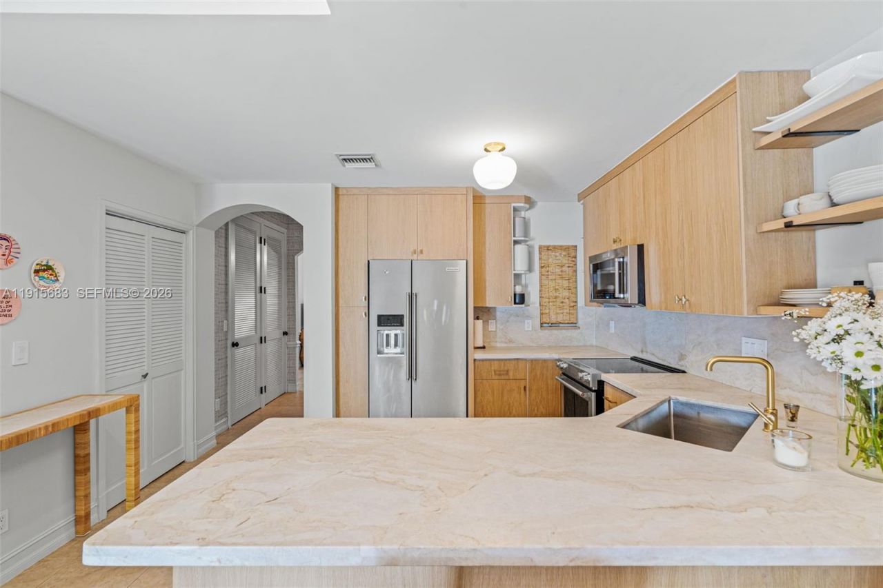 375 Plymouth Road, West Palm Beach, FL 33405 Photo