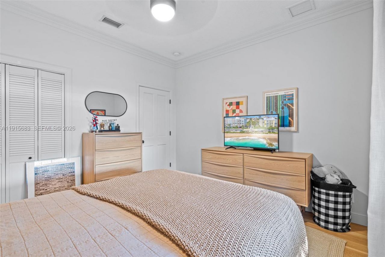 375 Plymouth Road, West Palm Beach, FL 33405 Photo