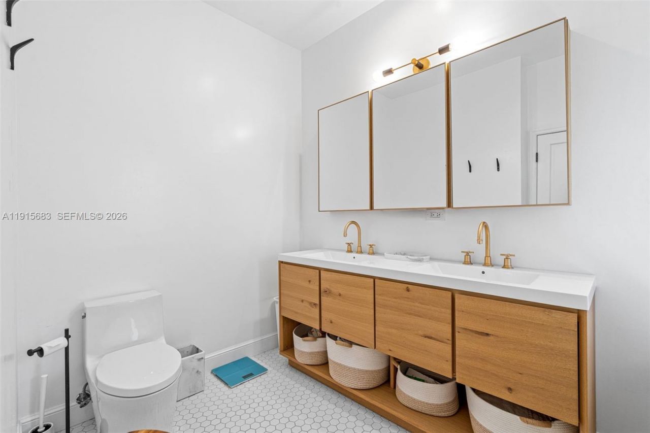 375 Plymouth Road, West Palm Beach, FL 33405 Photo