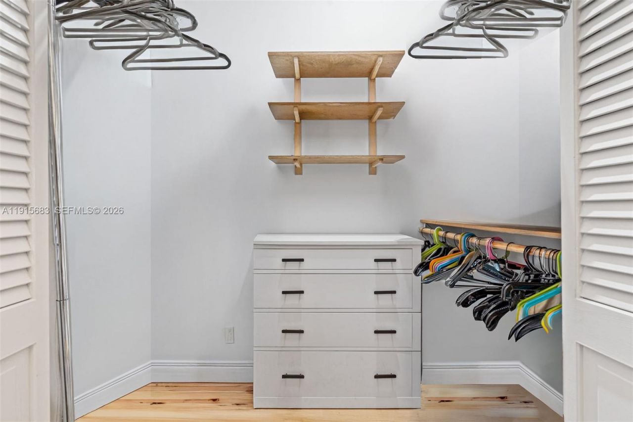 375 Plymouth Road, West Palm Beach, FL 33405 Photo