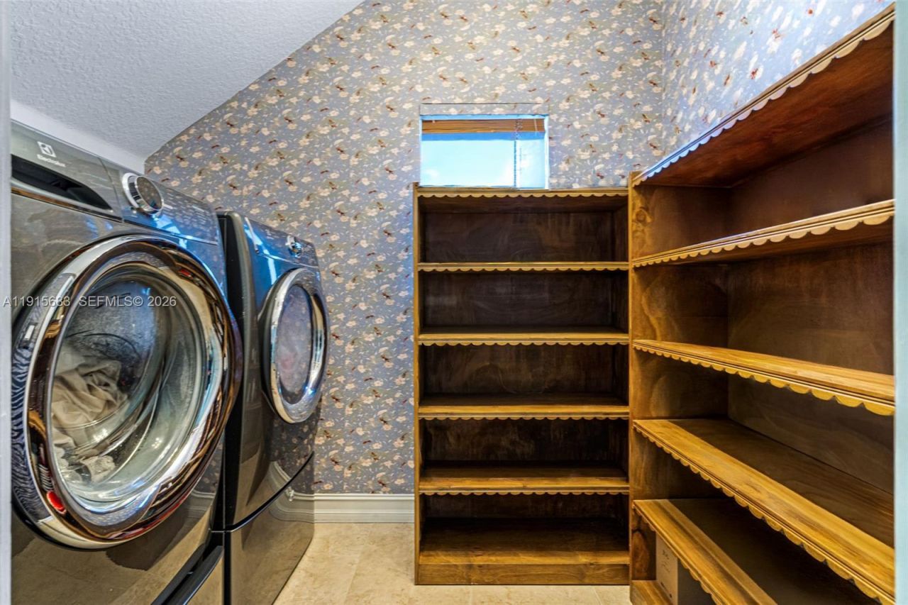 375 Plymouth Road, West Palm Beach, FL 33405 Photo