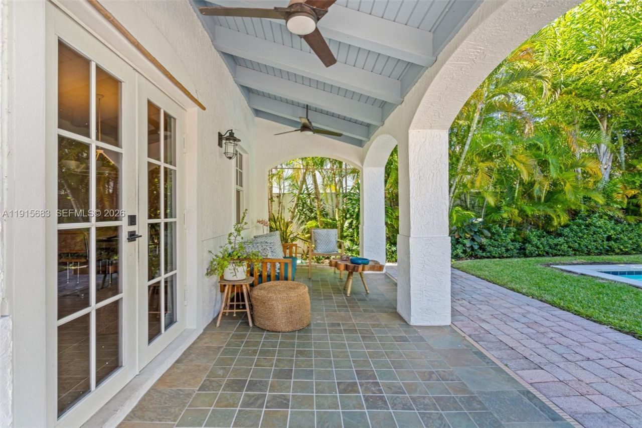 375 Plymouth Road, West Palm Beach, FL 33405 Photo