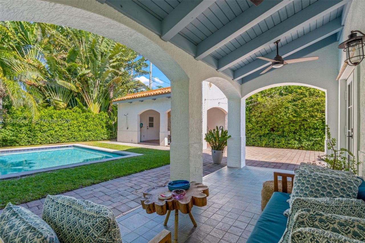 375 Plymouth Road, West Palm Beach, FL 33405 Photo