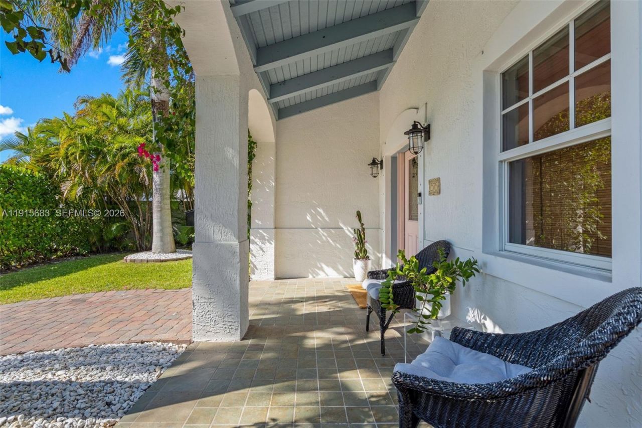 375 Plymouth Road, West Palm Beach, FL 33405 Photo