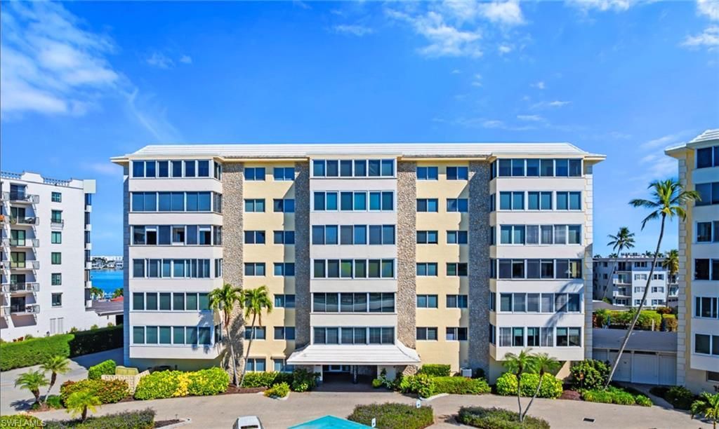 3420 Gulf Shore Blvd N, Unit 44, Naples, FL 34103 Photo