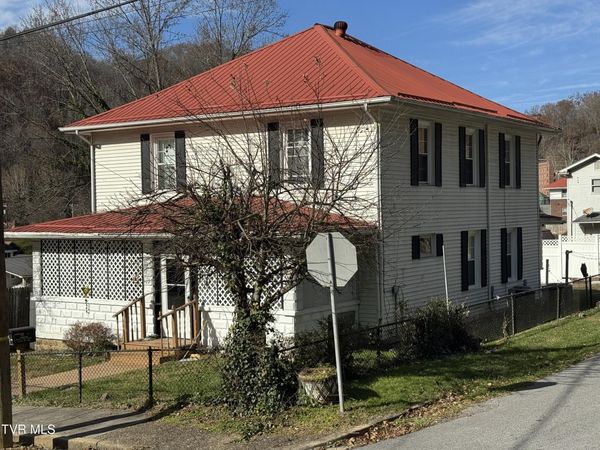 301 Roberts Street, Appalachia, VA 24216