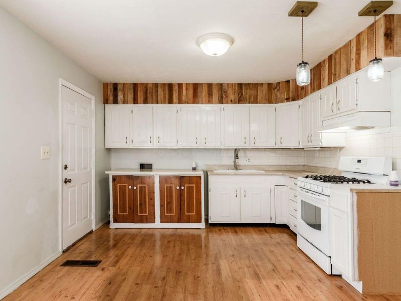 660 Gilmore Drive, Reynoldsburg, OH 43068 Photo 10