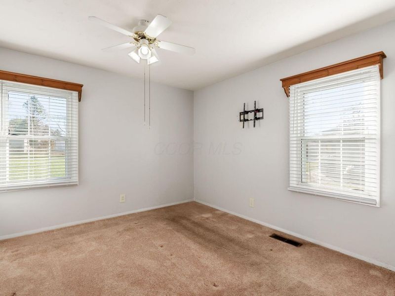 660 Gilmore Drive, Reynoldsburg, OH 43068 Photo 18