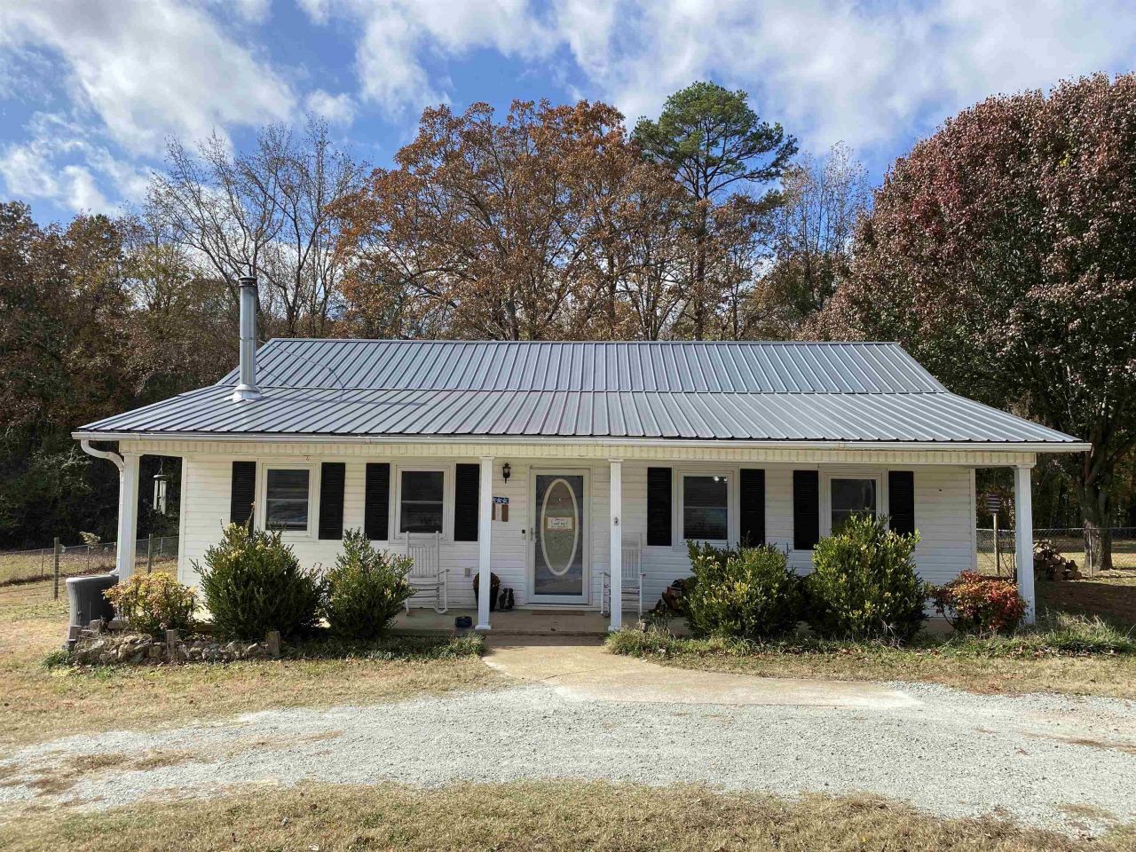 140 Ancil Way, Savannah, TN 38372 Main Photo