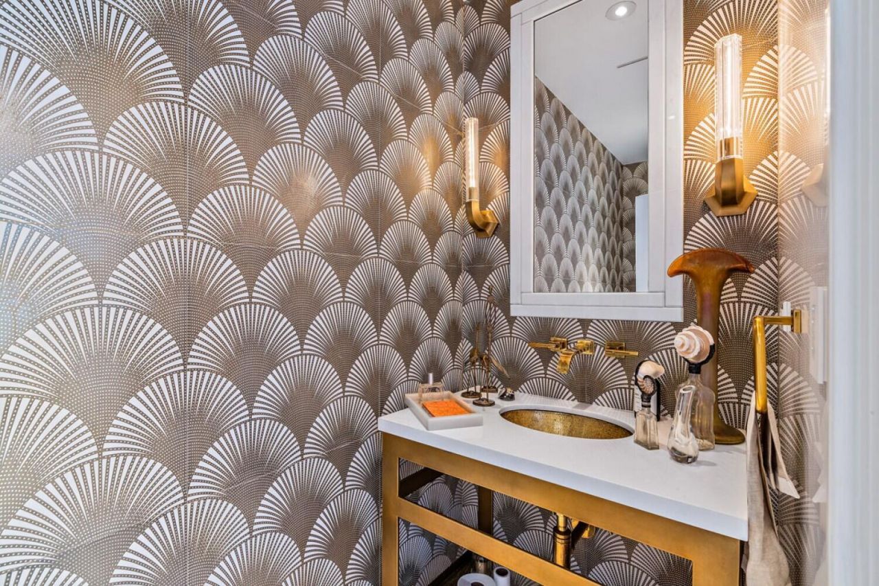 111 Via Del Lago, Palm Beach, FL 33480 Photo