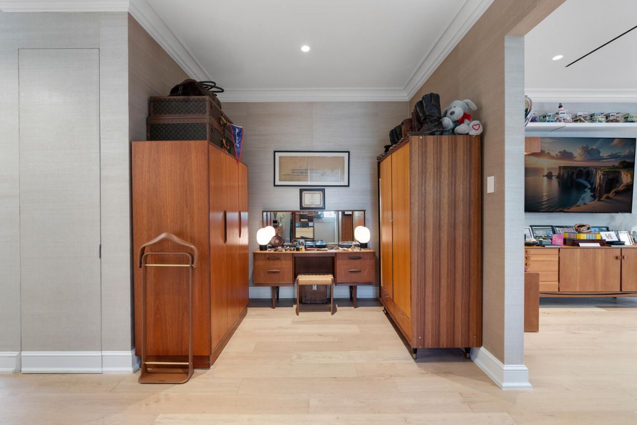 111 Via Del Lago, Palm Beach, FL 33480 Photo