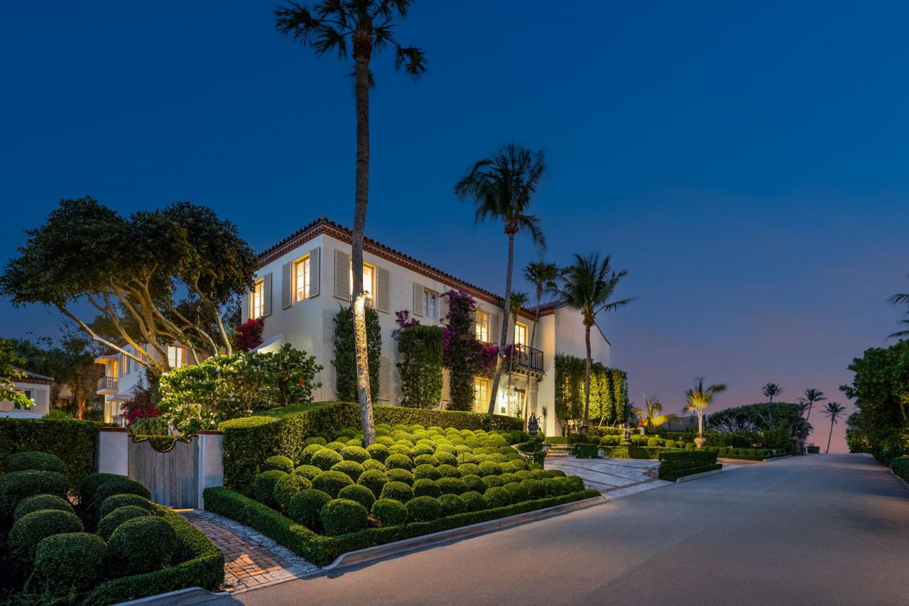 111 Via Del Lago, Palm Beach, FL 33480 Photo