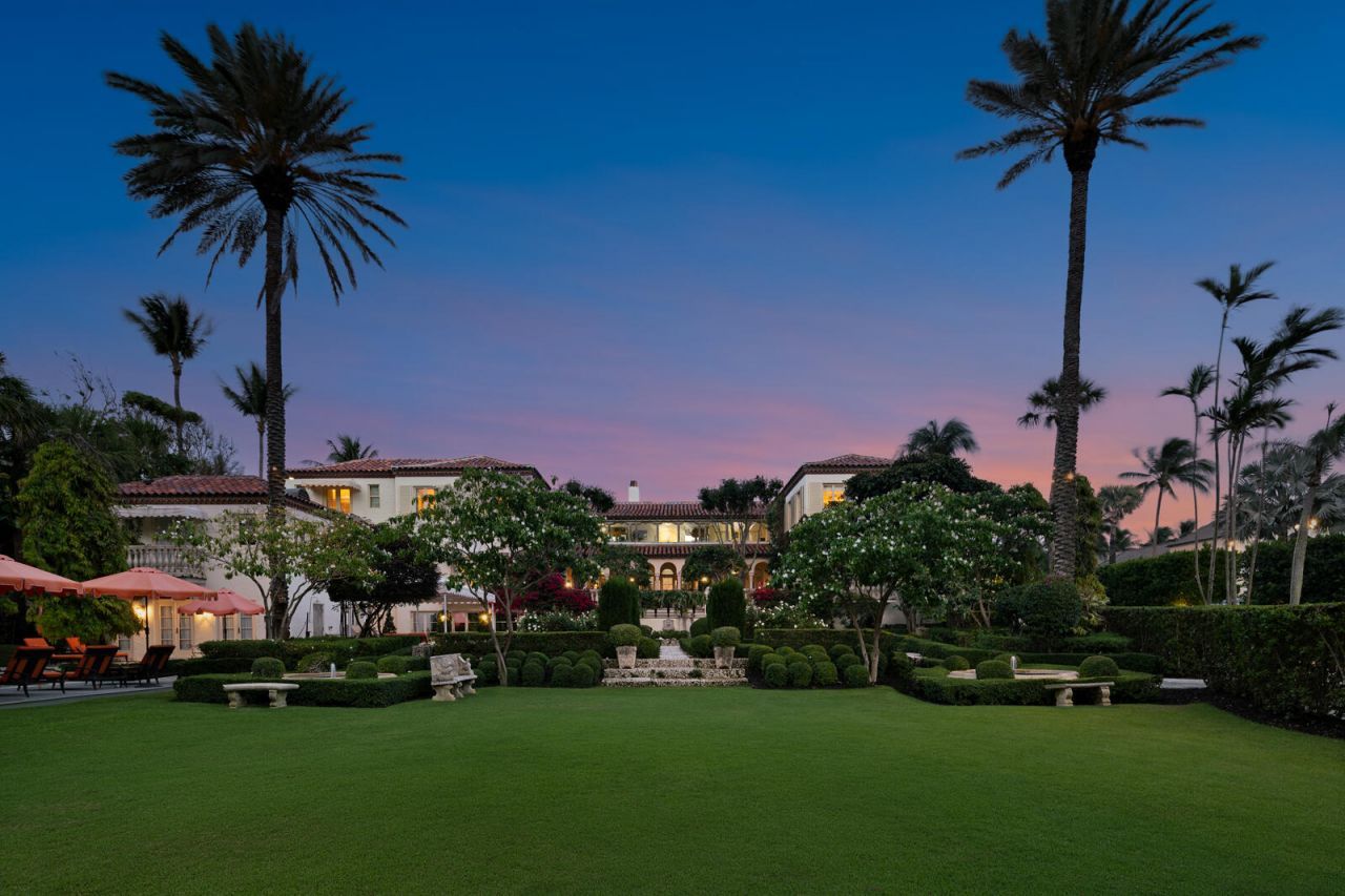 111 Via Del Lago, Palm Beach, FL 33480 Photo