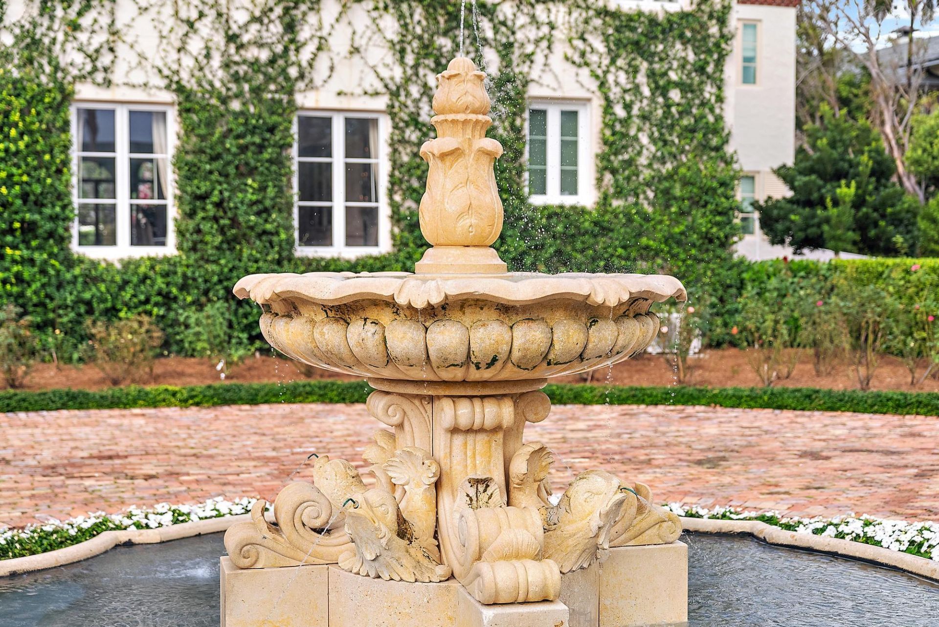 111 Via Del Lago, Palm Beach, FL 33480 Photo