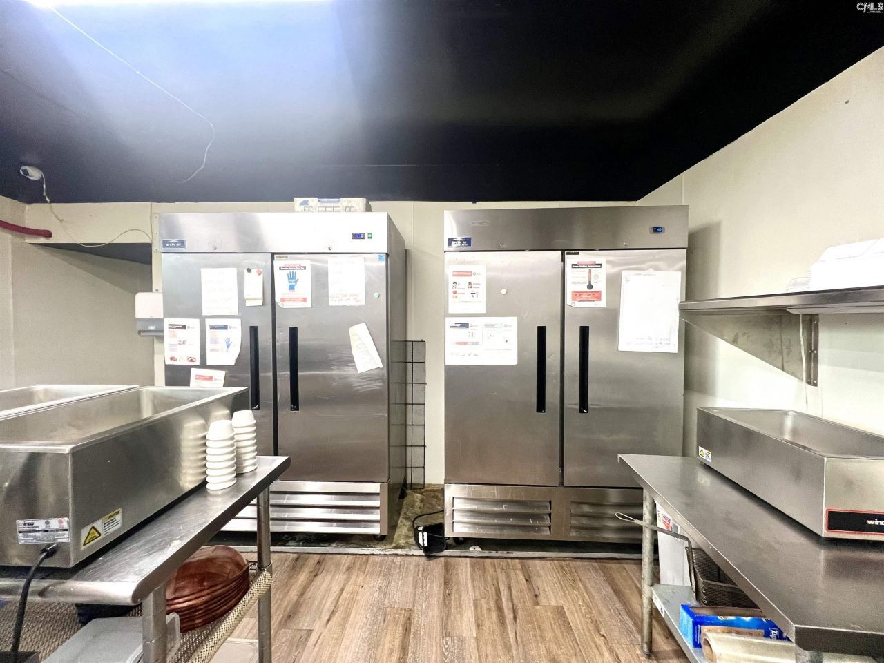 706 St. Matthews Road Photo 8