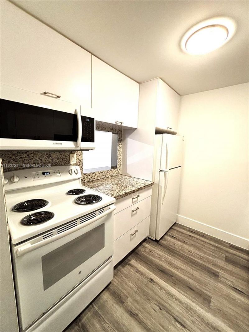 14321 N Kendall Dr, Unit 303F, Miami, FL 33186 Photo