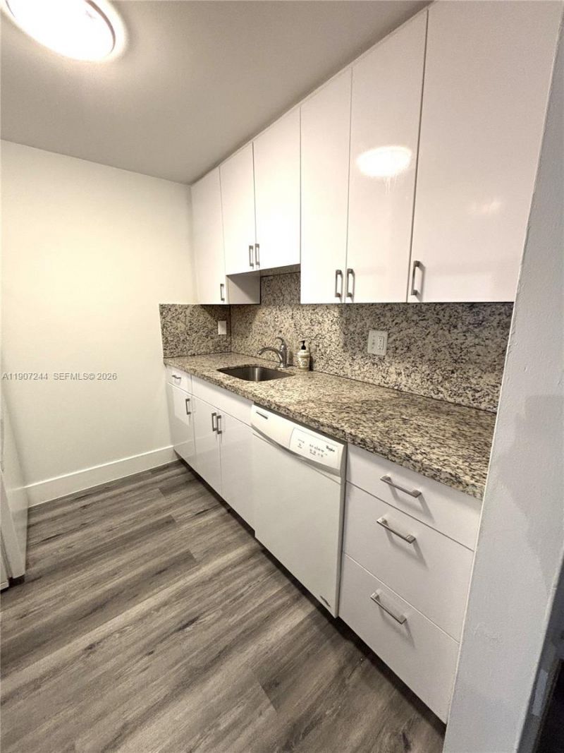 14321 N Kendall Dr, Unit 303F, Miami, FL 33186 Photo