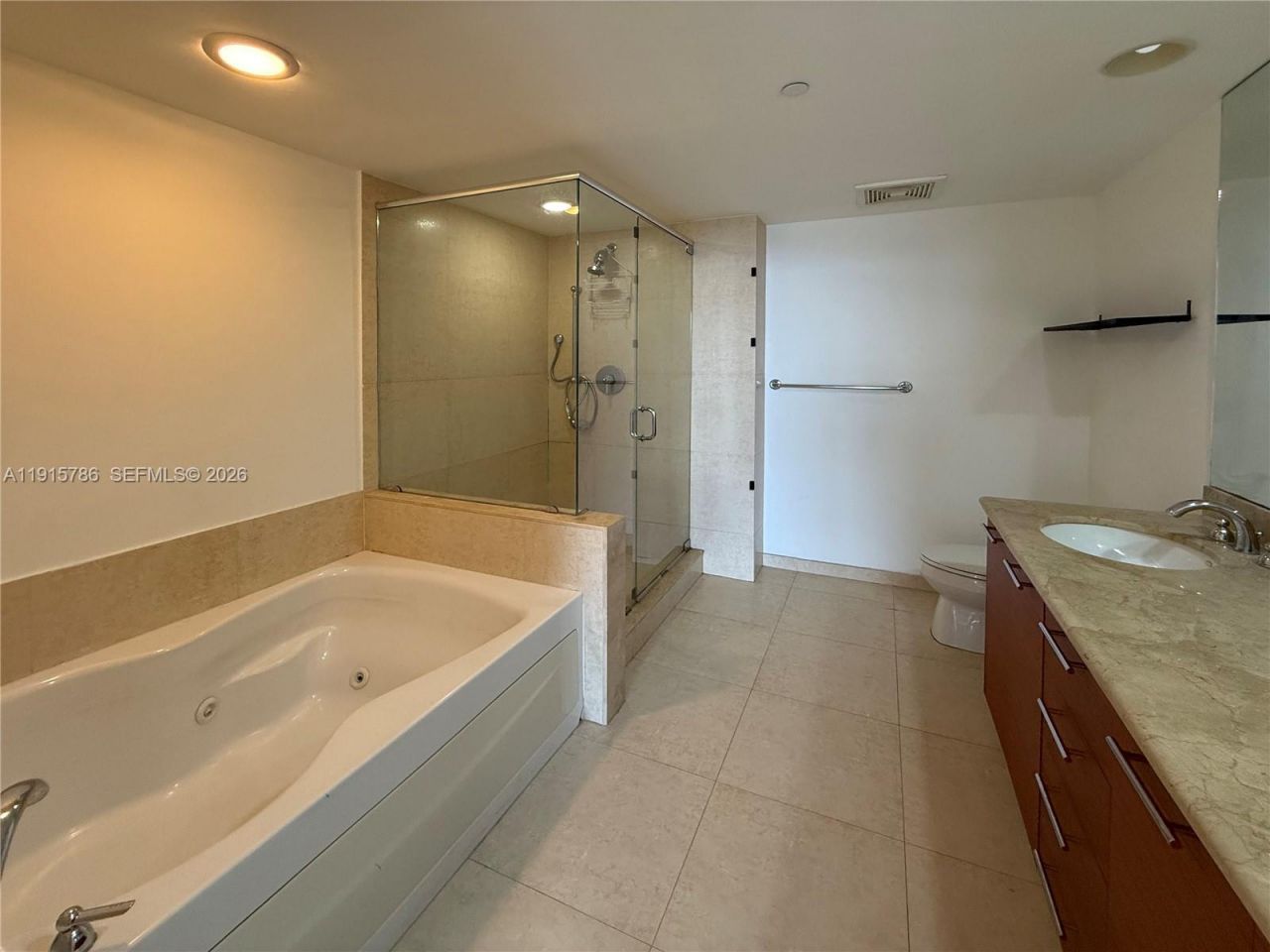 50 Biscayne Blvd, Unit 3911, Miami, FL 33132 Photo