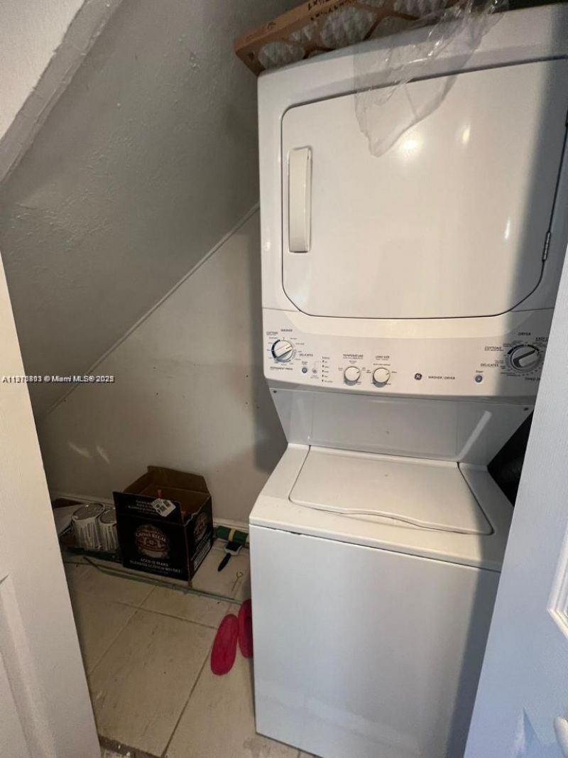 Please Call For Address, Unit 3-209, Miami, FL 33173 Photo