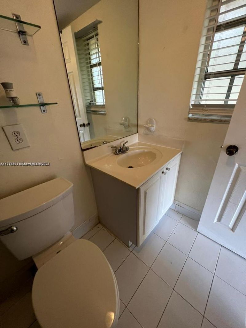 Please Call For Address, Unit 3-209, Miami, FL 33173 Photo