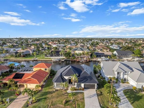 1219 SW 51st ST, CAPE CORAL, FL 33914