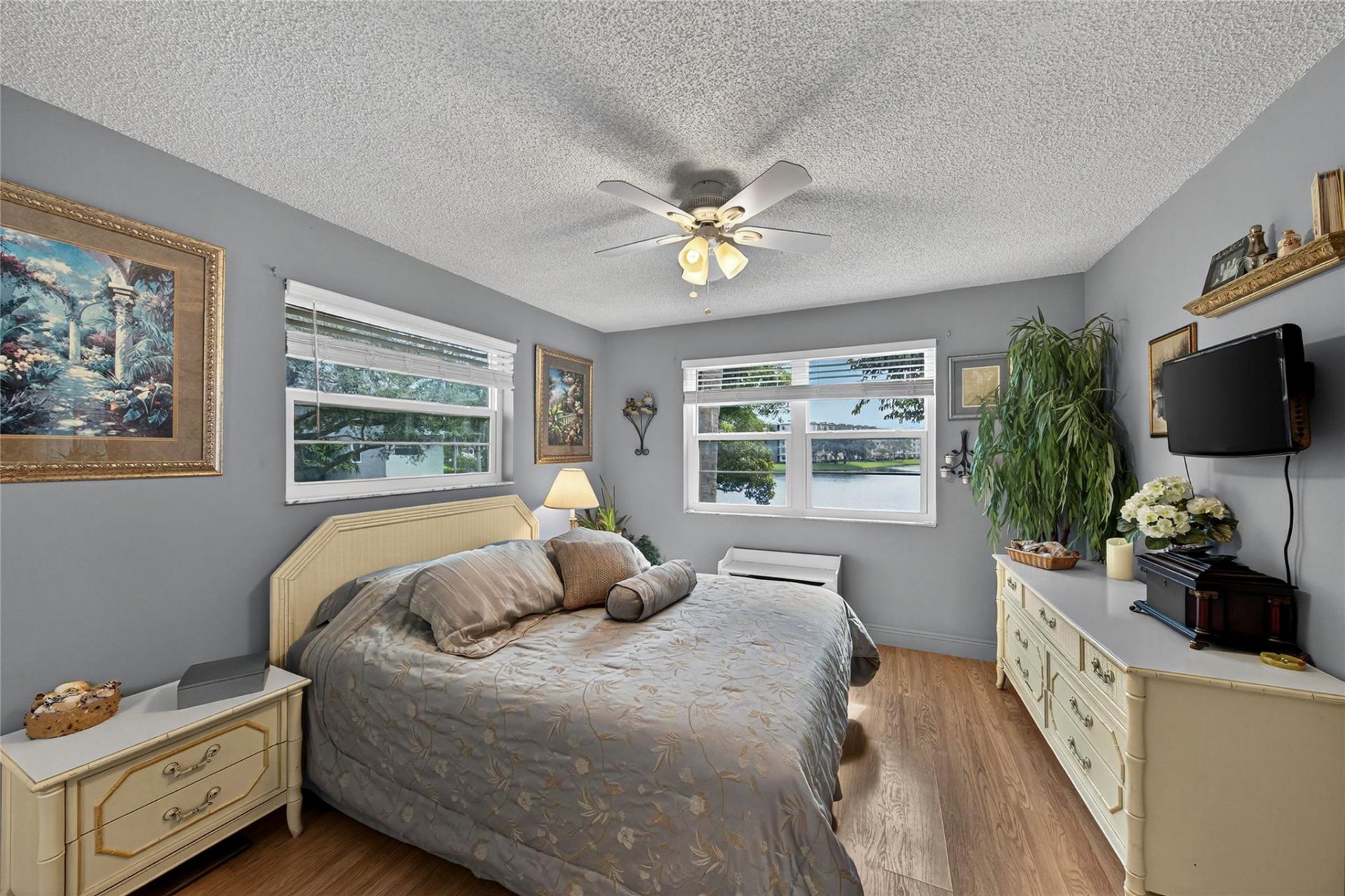 2222 N Cypress Bend Drive, Unit 201, Pompano Beach, FL 33069 Photo