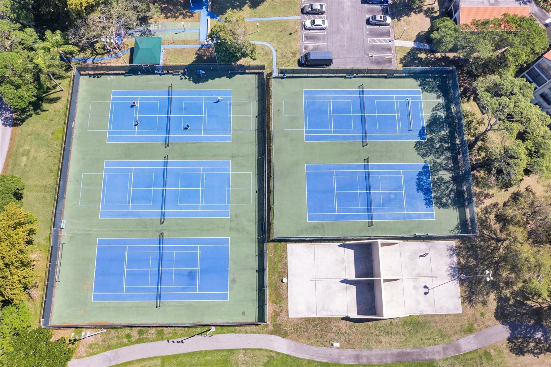 2222 N Cypress Bend Drive, Unit 201, Pompano Beach, FL 33069 Photo