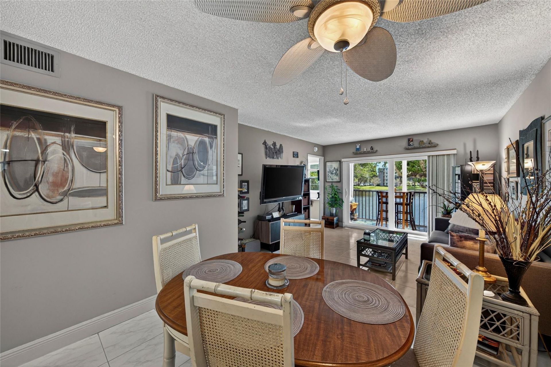 2222 N Cypress Bend Drive, Unit 201, Pompano Beach, FL 33069 Photo