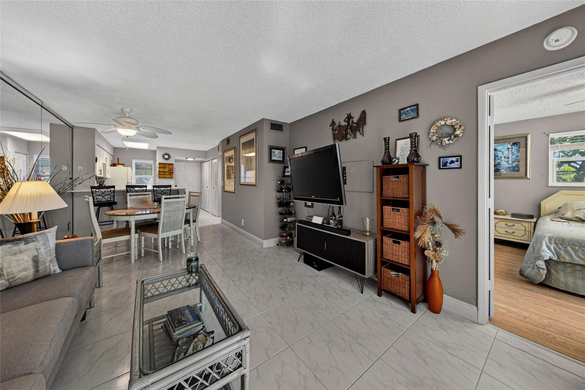 2222 N Cypress Bend Drive, Unit 201, Pompano Beach, FL 33069 Photo