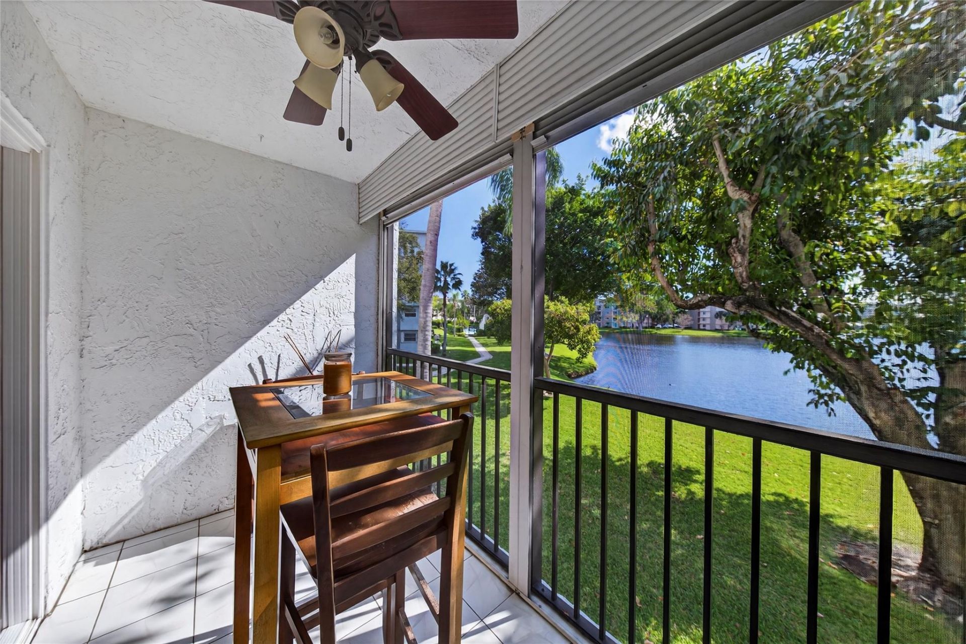 2222 N Cypress Bend Drive, Unit 201, Pompano Beach, FL 33069 Photo