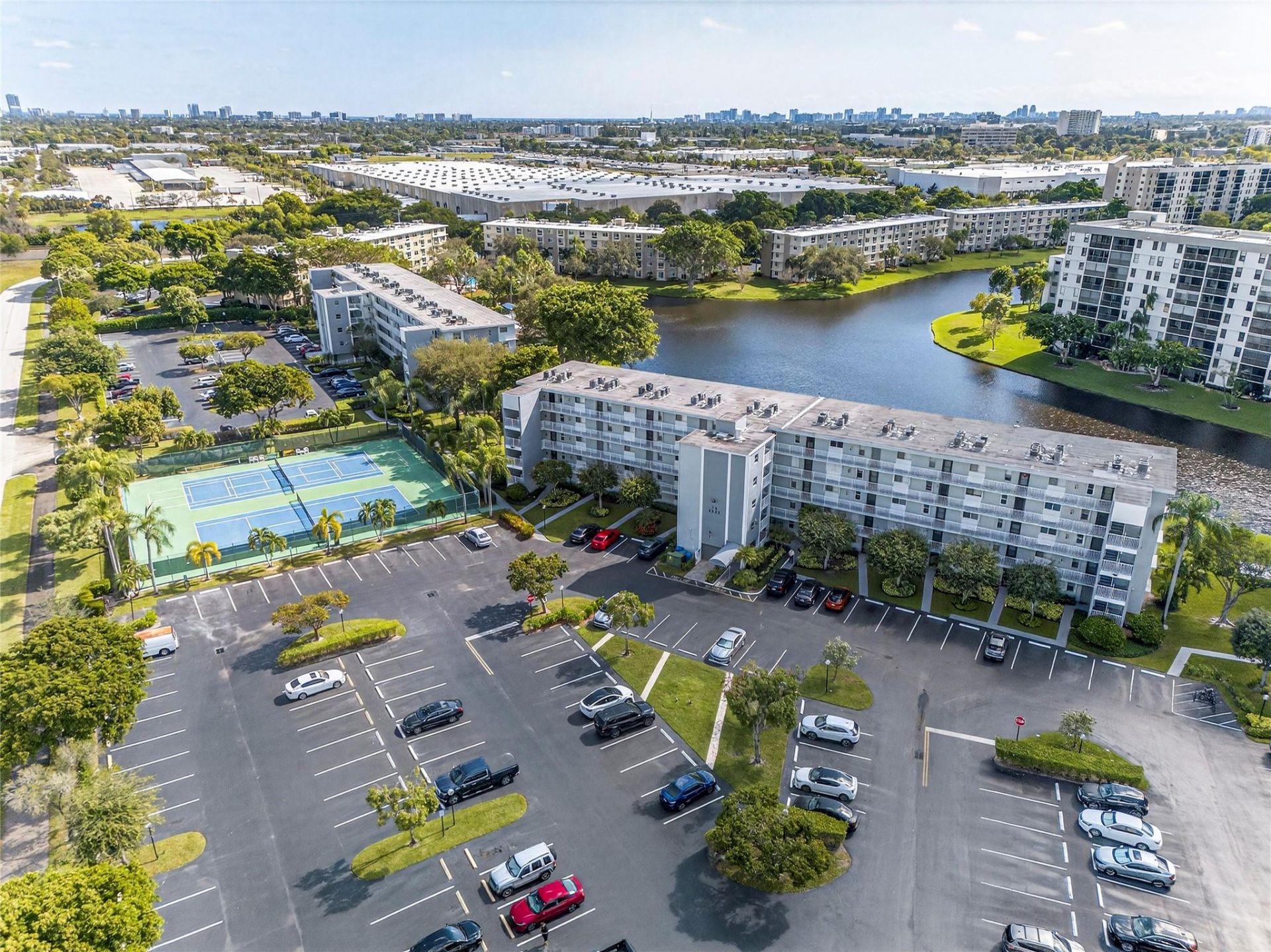 2222 N Cypress Bend Drive, Unit 201, Pompano Beach, FL 33069 Photo