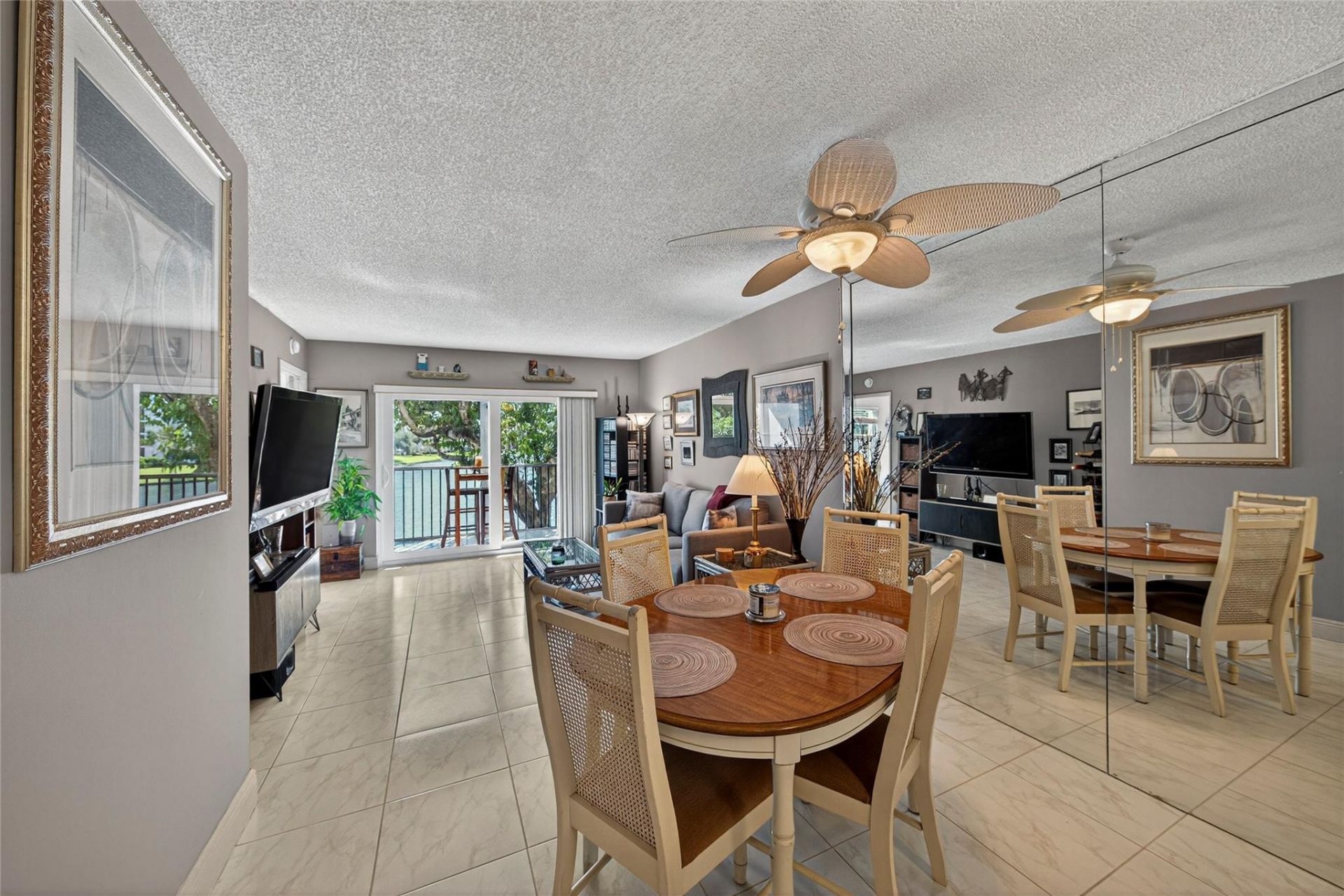 2222 N Cypress Bend Drive, Unit 201, Pompano Beach, FL 33069 Photo