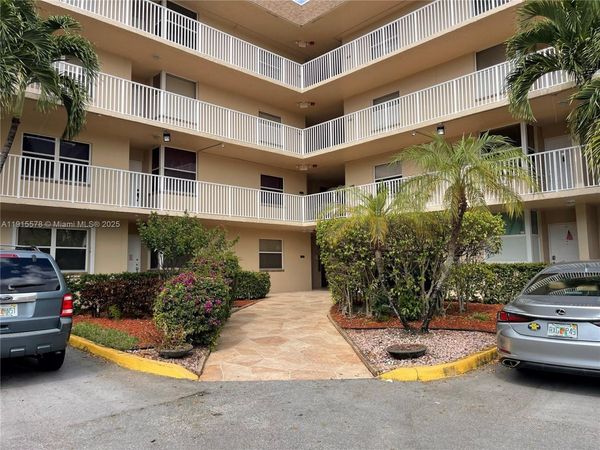 10369 NW 24th Pl, Unit 104, Sunrise, FL 33322