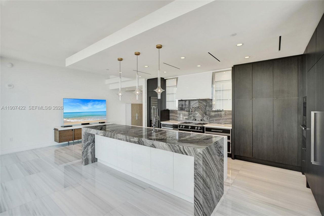 17901 Collins Ave, Unit 2604, Sunny Isles Beach, FL 33160 Photo