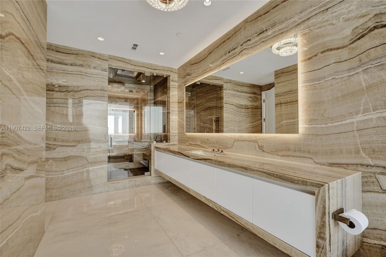 17901 Collins Ave, Unit 2604, Sunny Isles Beach, FL 33160 Photo