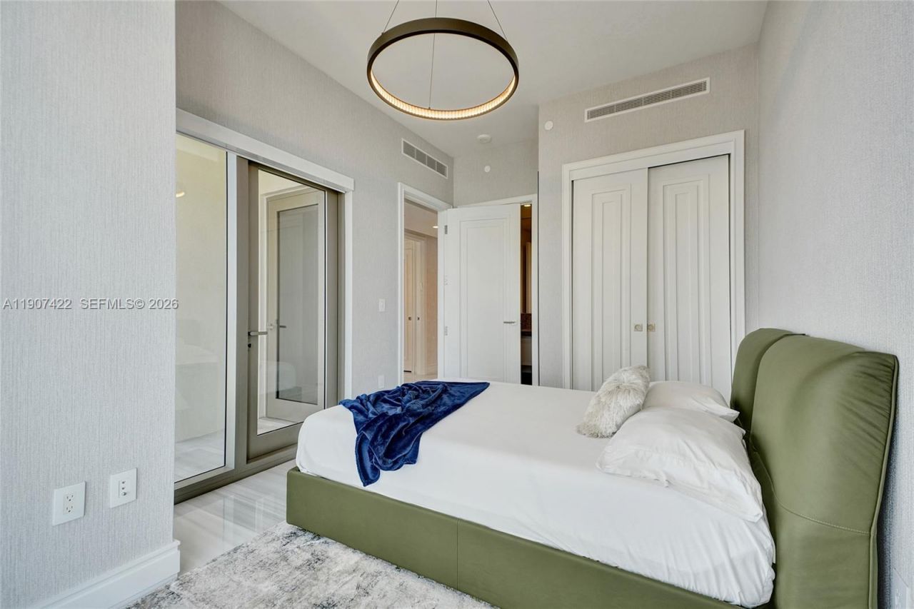 17901 Collins Ave, Unit 2604, Sunny Isles Beach, FL 33160 Photo