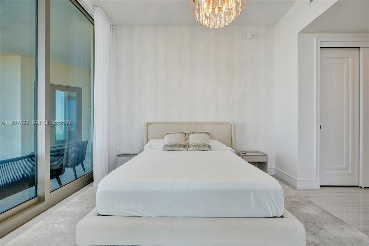17901 Collins Ave, Unit 2604, Sunny Isles Beach, FL 33160 Photo