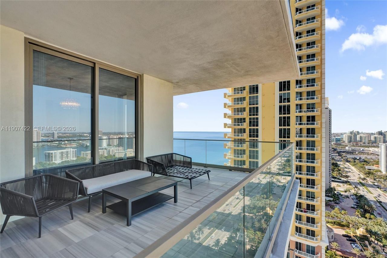 17901 Collins Ave, Unit 2604, Sunny Isles Beach, FL 33160 Photo