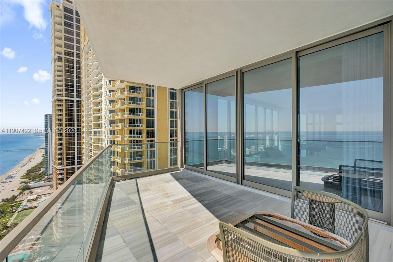 17901 Collins Ave, Unit 2604, Sunny Isles Beach, FL 33160 Photo