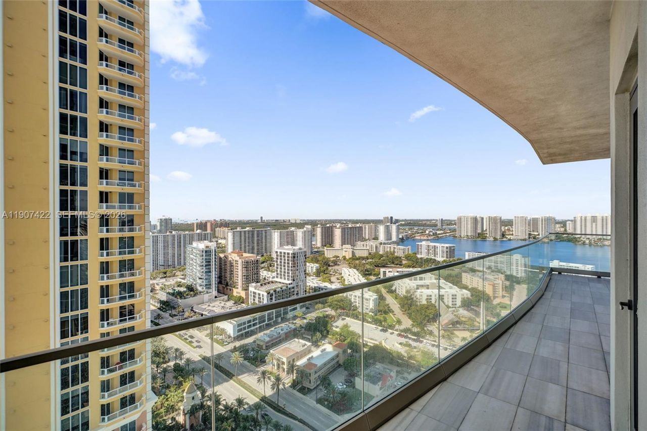 17901 Collins Ave, Unit 2604, Sunny Isles Beach, FL 33160 Photo
