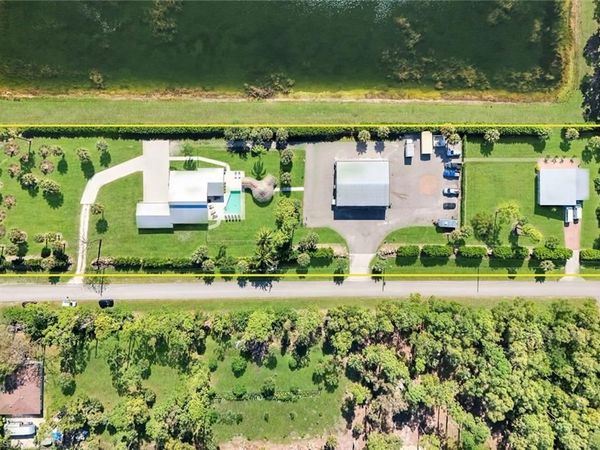 5630 Copper Leaf LN, NAPLES, FL 34116