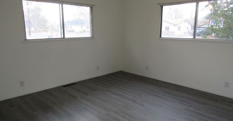111 S Whitacre Street, Yerington, NV 89447 Photo