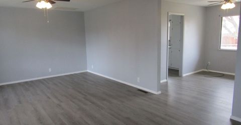 111 S Whitacre Street, Yerington, NV 89447 Photo