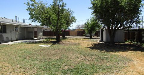 111 S Whitacre Street, Yerington, NV 89447 Photo
