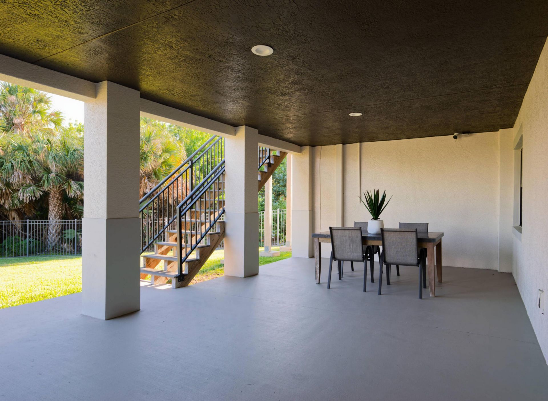 7683 Pelican Pointe Drive, Jensen Beach, FL 34957 Photo