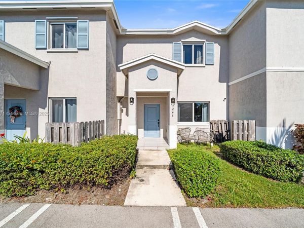 1246 NW 4th Ln, Florida City, FL 33034