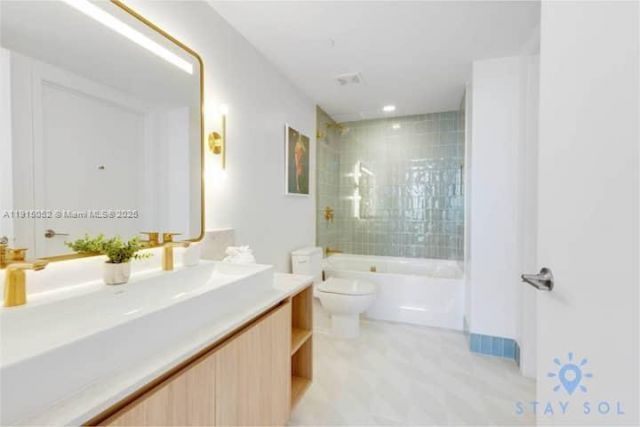 159 NE 6th St, Unit 3004, Miami, FL 33132 Photo