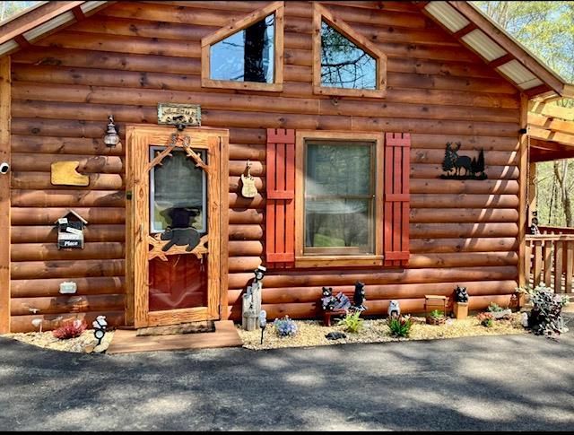 30 Zoe Hill Drive Murphy, NC 28906